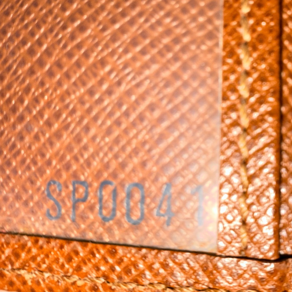 Louis Vuitton wallet case - Picture 7 of 7